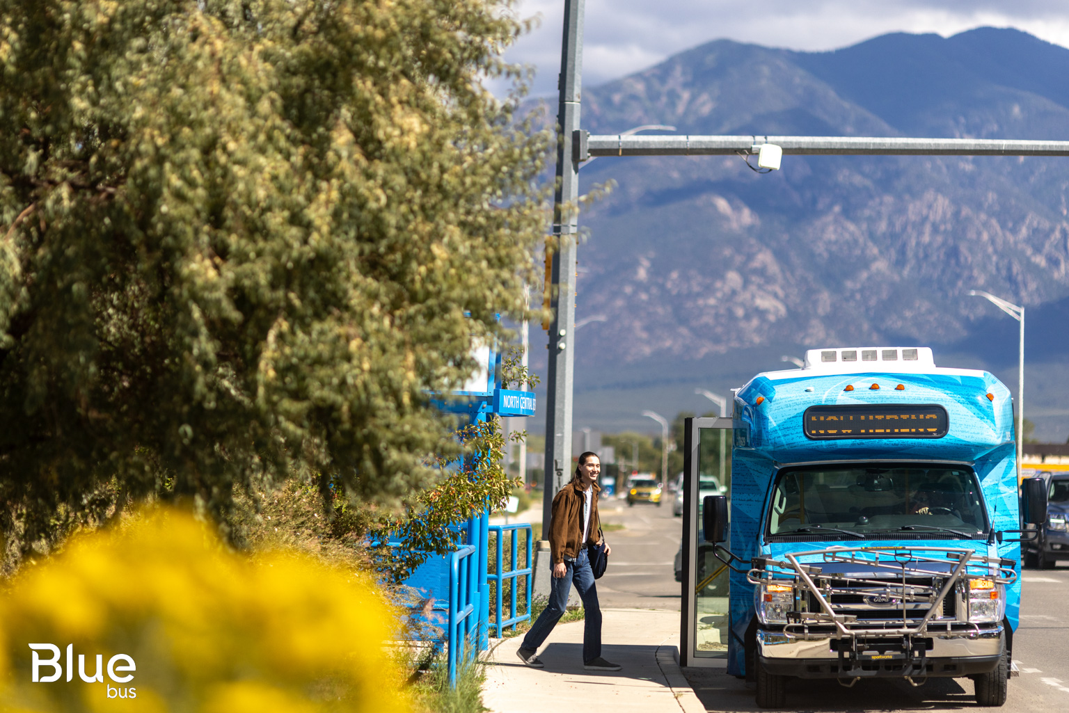 ncrtd-blue-bus-2023-0930 Winding Santa Fe Road
