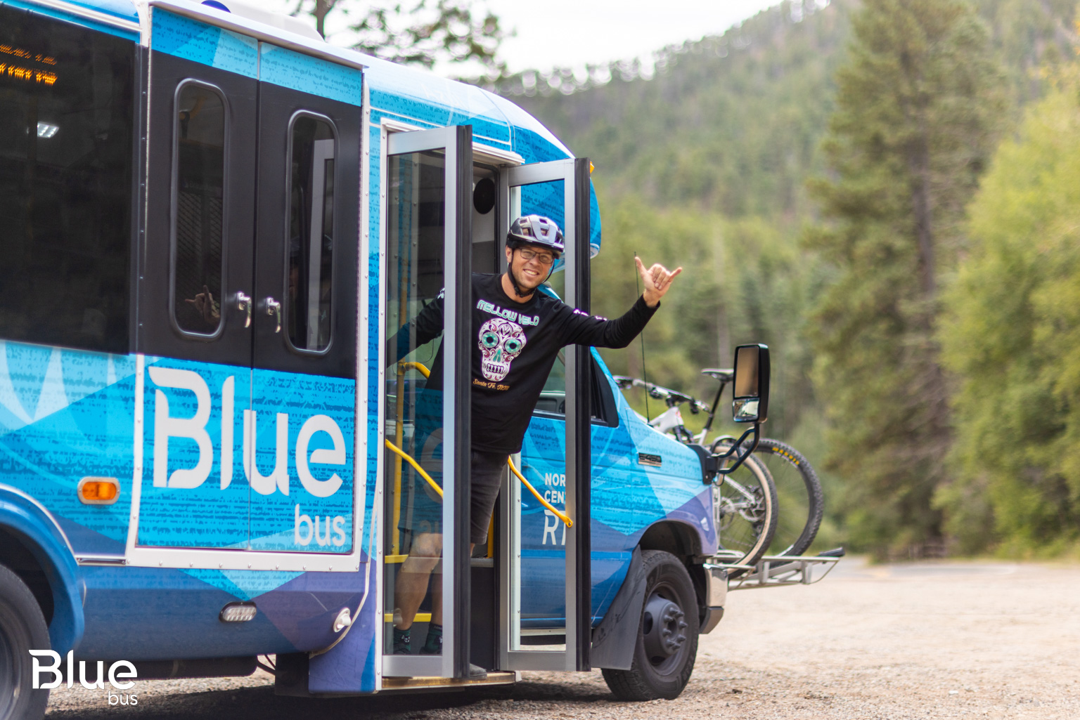 ncrtd-blue-bus-2023-8060